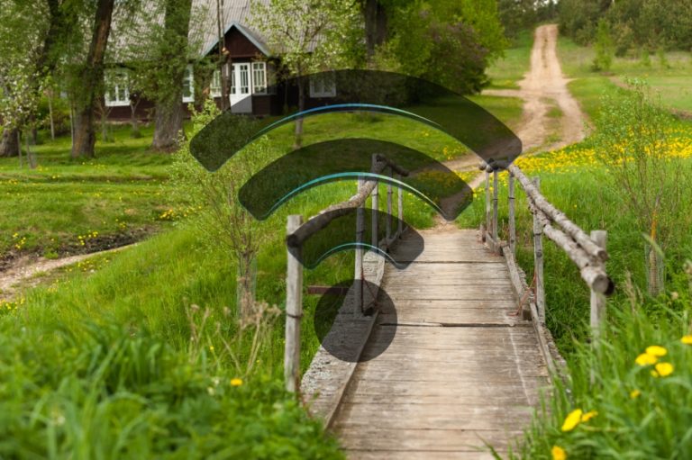 Internetas kaimo turizmo sodyboje?