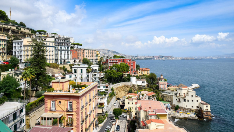 TOP 5 įdomiausios lankytinos vietos Neapolyje, Italija